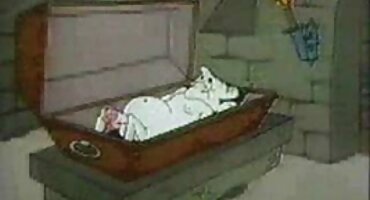 phim sex gái già nhật bản Sheena ryder bơm kiêm trên mình sau phim sex me va con khi làm tình với một nhân viên mát-xa.